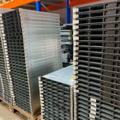 NETAPP DS2246 24SFF 2X111-01070+A0 +24X900GB+24 CADDIES+ 2XPSU 114-00065
ENVIO RAPIDO, FACTURA DISPONIBLE, CAJA REFORZADA, VENDEDOR PROFESIONAL